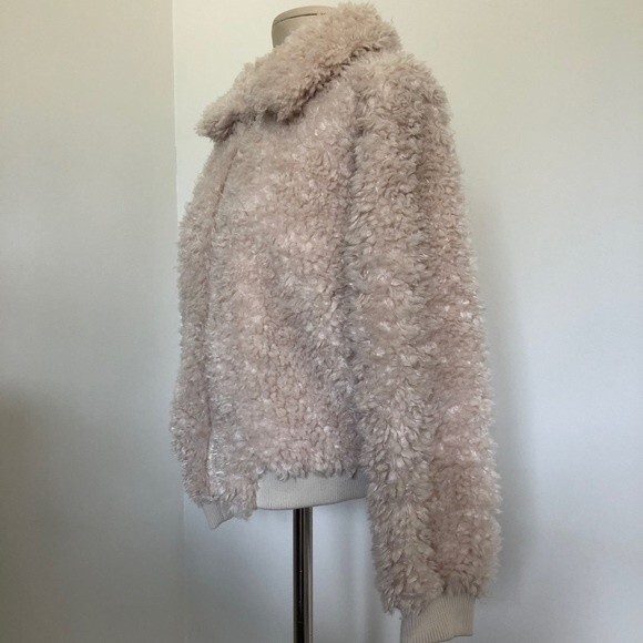 H&M Divided Jacket Womens Medium Cream Sherpa Bomber Faux Fur Teddy Bear New - Picture 3 of 13